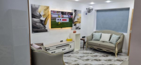 4 Bedroom Excellent Home Large Spacious Layout Detached House Driveway Free Parking
